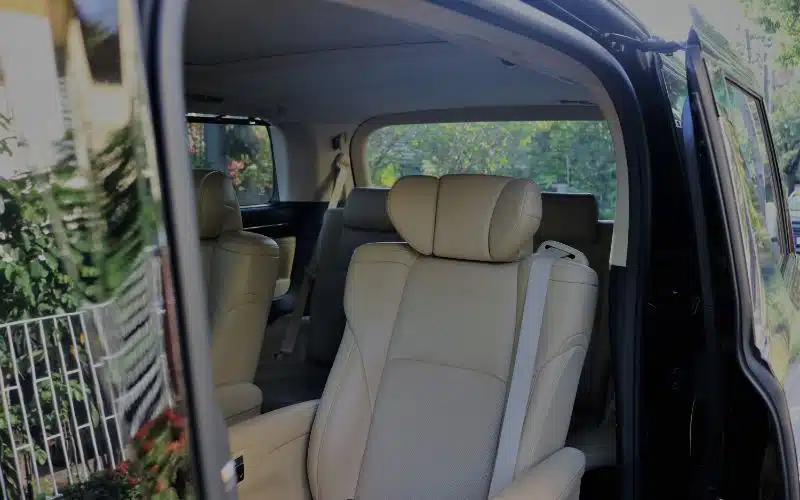 Luxury-Cars-Alphard-5