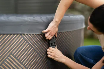 MSpa Mono 8 - Image 5