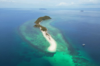 Sunreef 60 Loft - Image 2