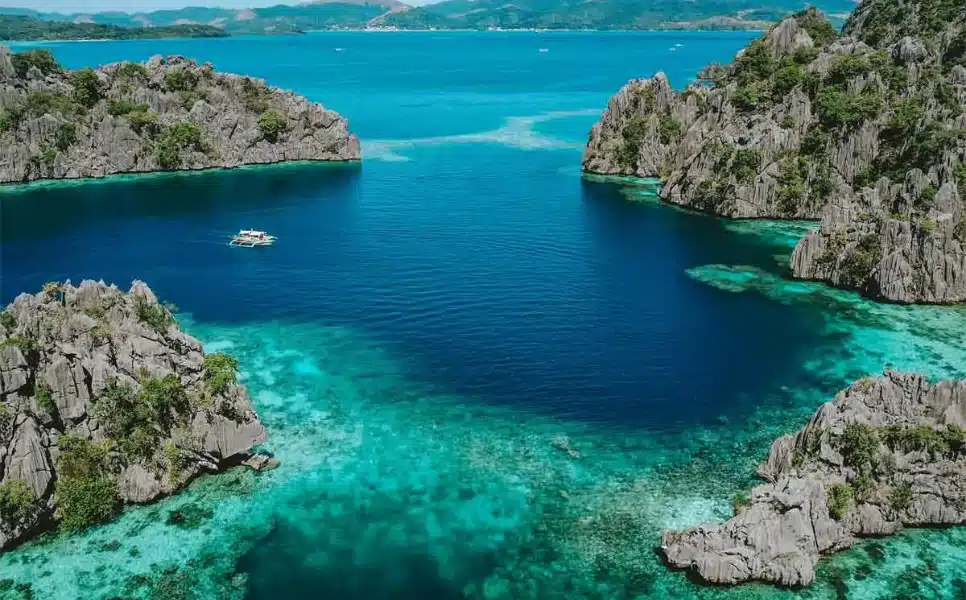 barracuda-lake-palawan-philippines