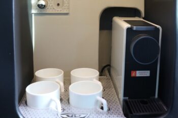 Hyundai H350 Artista - Image 6