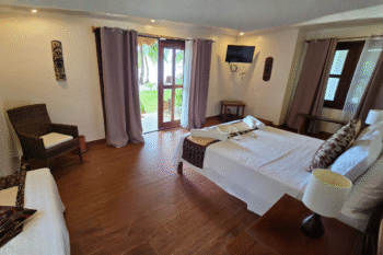 San Nicolas Private Beach - Image 13