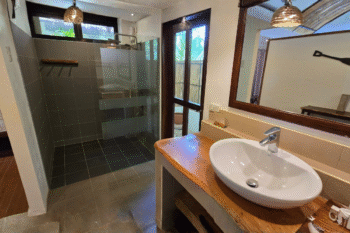 San Nicolas Private Beach - Image 11