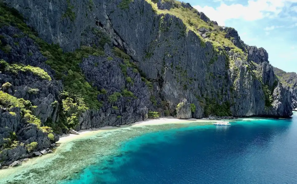 Talisay-Beach-El-Nido-Palawan.webp