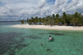 Pass island - Image 14