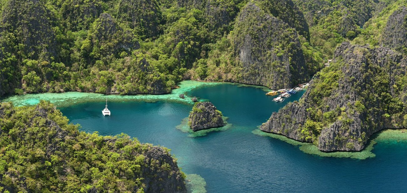 Catamaran for Charter Palawan (5)