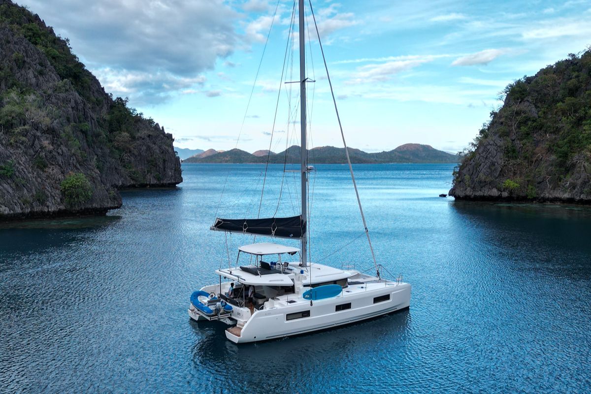 Lagoon 50 Rental Palawan (3)