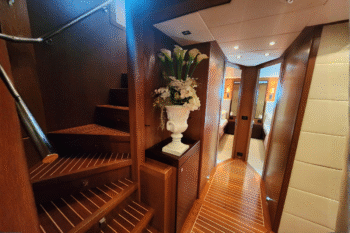 Luxury Dinner Cruise for 30 Guests in Manila - Image 7