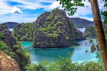 The Ultimate Coron Escape: Private Speedboat, Exclusive Lagoon & Hotspring Experience - Image 9