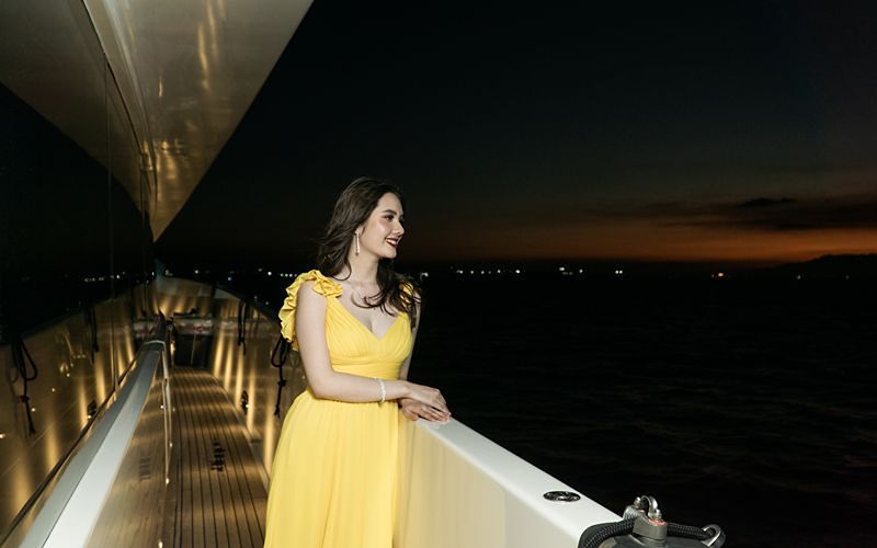 SOFIA DEBUT_SUNGLIDER 120_800X500 (13)