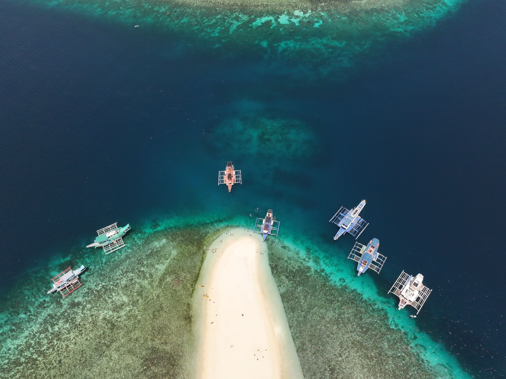 Lagoon 400 Private Yacht Charter Palawan (11)