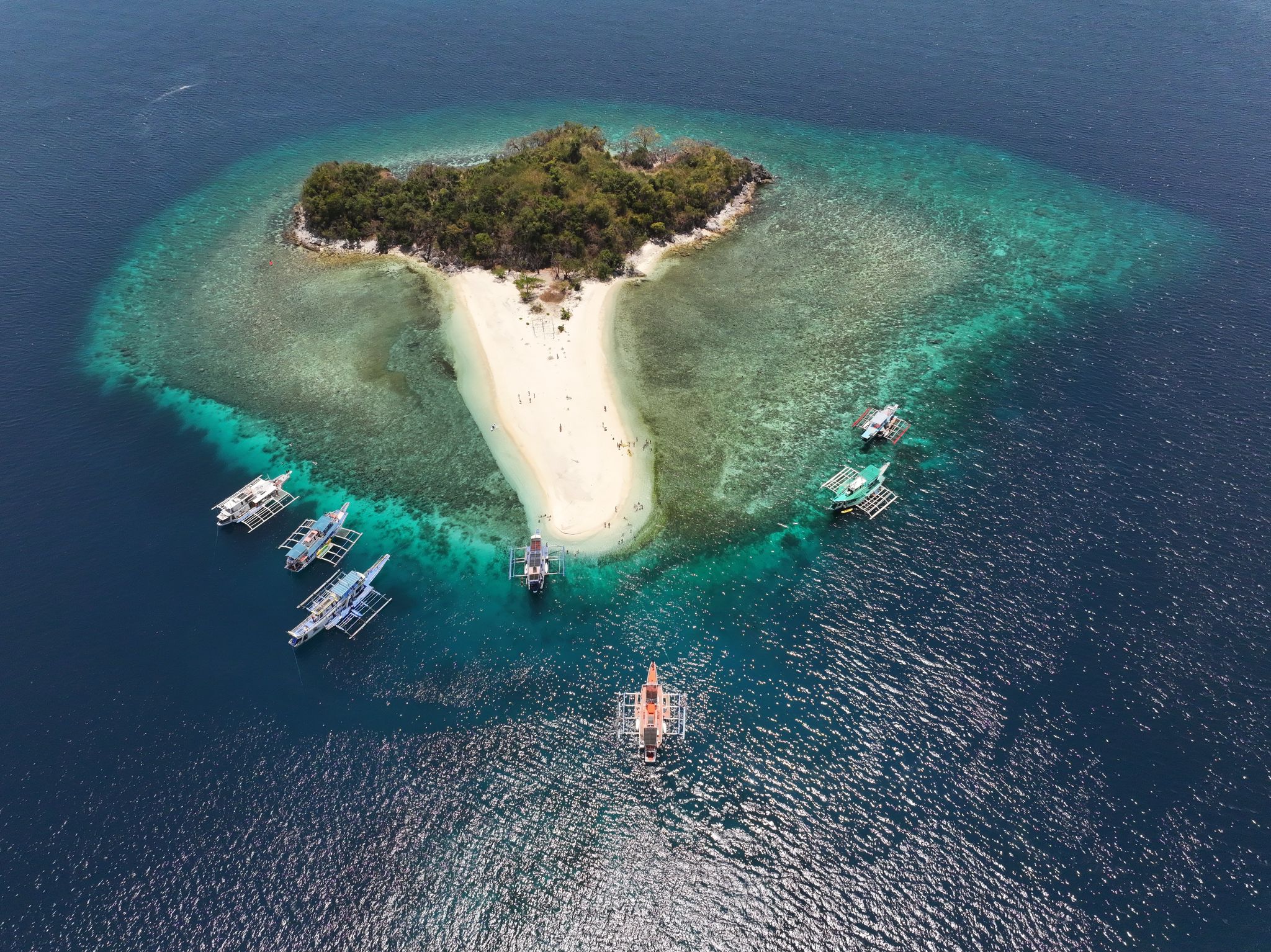 Lagoon 400 Private Yacht Charter Palawan (16)