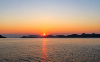 Coron Exclusive Lagoon Lunch and Sunset Escape by Luxury Bangka - Image 5