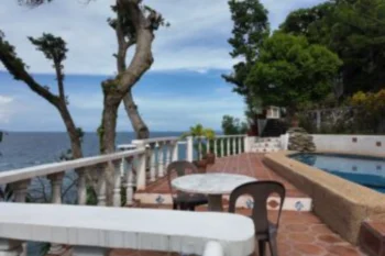 Exclusive Clifftop Estate in Puerto Galera - Image 4