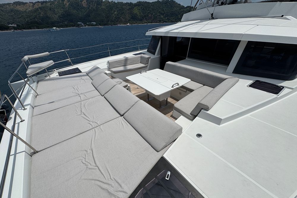Bali 5.4 Full Solid Spacious Front Deck